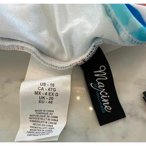 Maxine Shirred‎ Surplice One Piece Swimsuit Illusion Blossoms, Size 16 - Picture 12 of 14